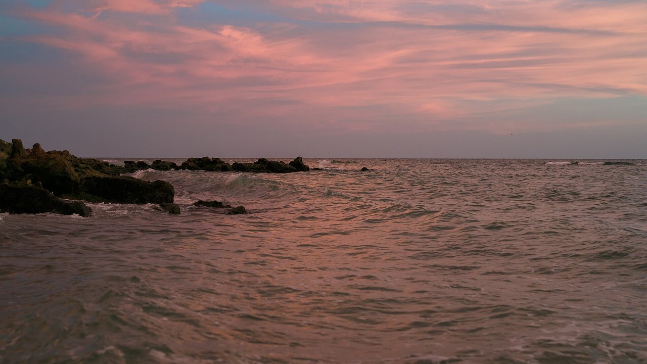 Caspersen Beach shoreline