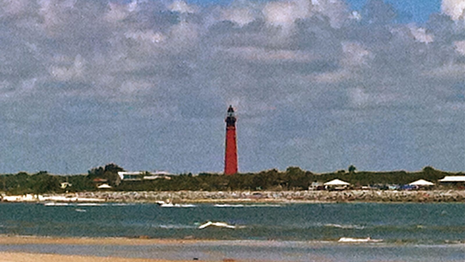 Ponce Inlet Beach shoreline
